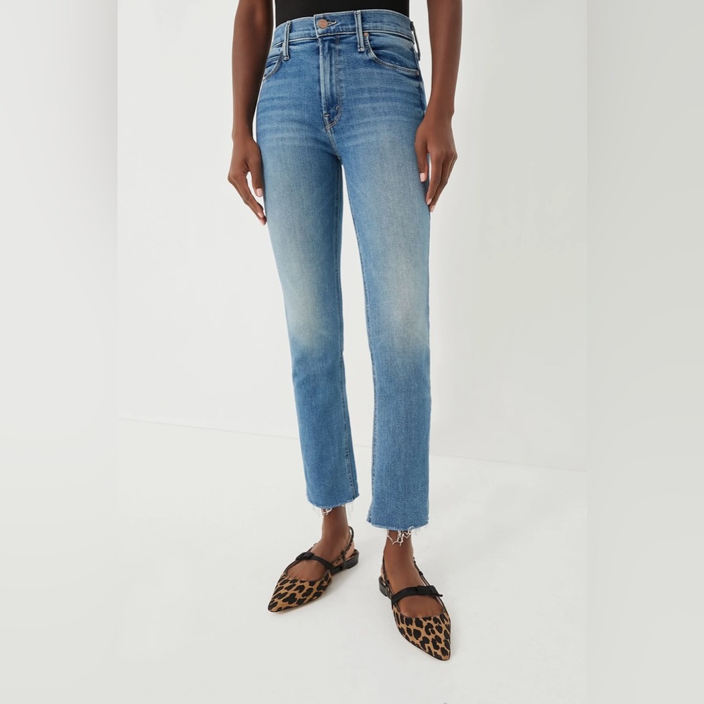 Size 28 Mother denim mid rise dazzler ankle fray